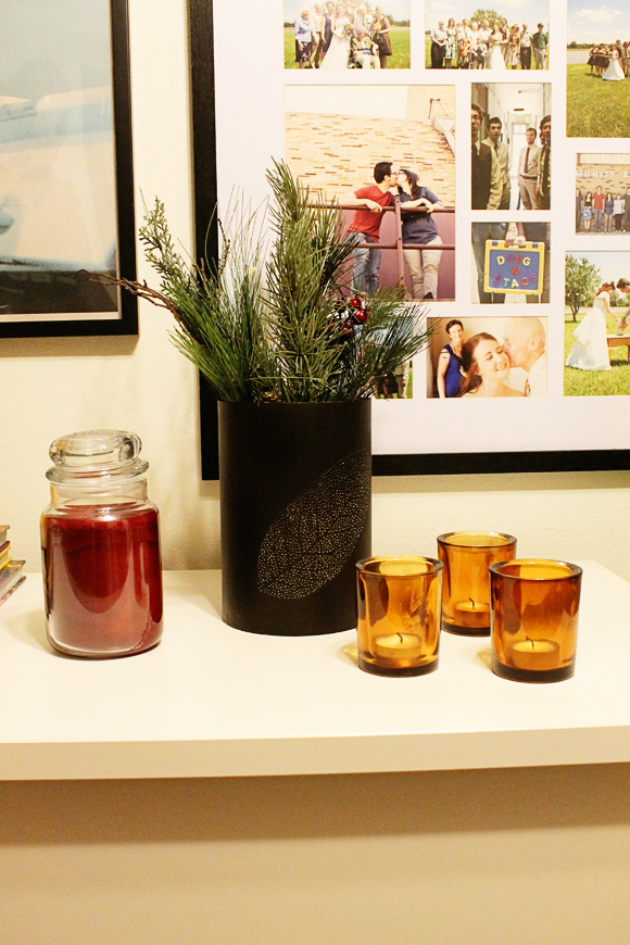 Christmas sideboard decor