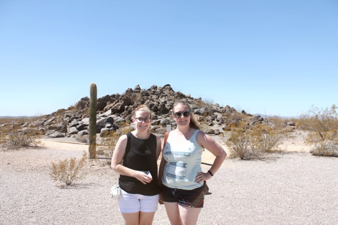 steph-and-i-at-petroglyphs